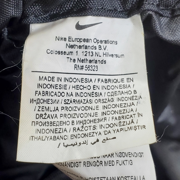 Nike - Just Do It Shoe Bag - Draw String Bag - Picture 3 of 5